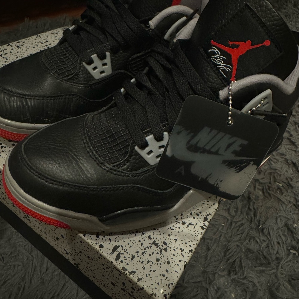 Jordan Retro 4 Reimagined Bred